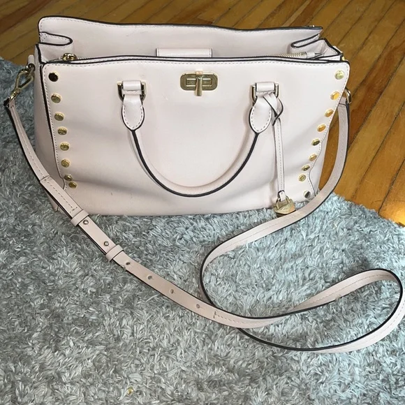 Well Loved MK Purse - Picture 1 of 14